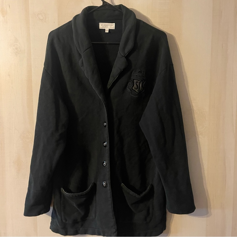 St. John Sport ladies black jacket cardigan logo crest size large